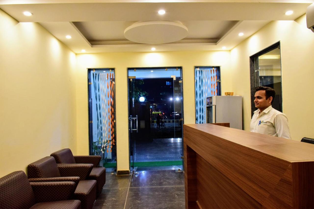 Hotel When In Gurgaon - Opposite To Artemis Hospital Zewnętrze zdjęcie